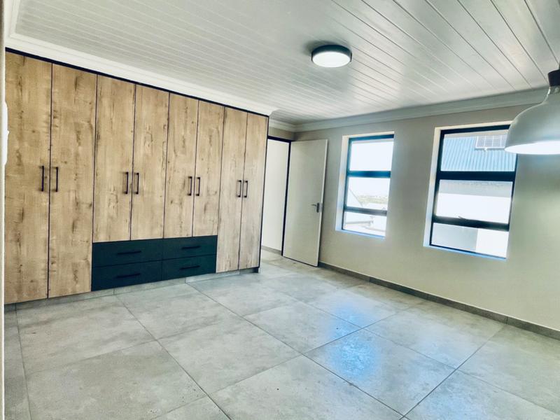 3 Bedroom Property for Sale in Reebok Western Cape